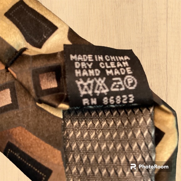 Retro 90’s Kilbourne and Finch 100% Silk Men’s Tie - Picture 4 of 5